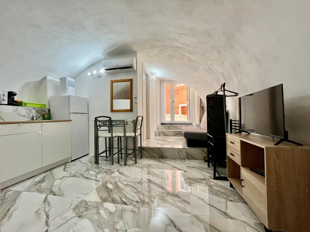 Cave House Apartment Menton Extérieur photo